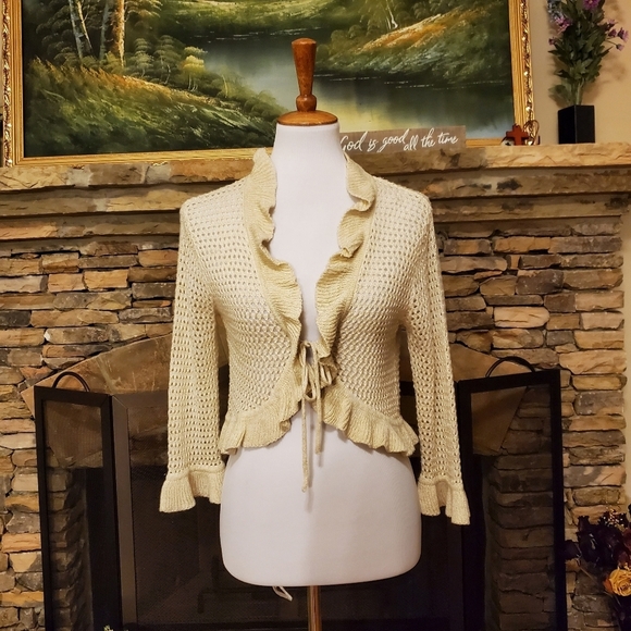 No Brand Sweaters - Vintage Ivory/Gold Bolero Knit Cardigan  Size S/M